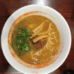 徳島ラーメン「麵王」