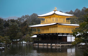 京都・冬の金閣寺